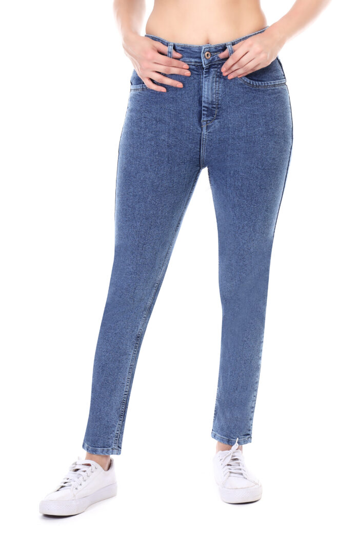 Women Mom Fit High Rise Bata Blue Jeans - Image 2